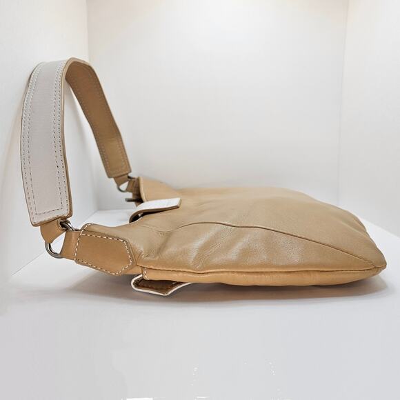 Via Spiga Leather Tan & White Baguette Purse - Picture 4 of 11